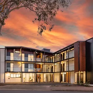 Hotel The Osmond &, Adelaide